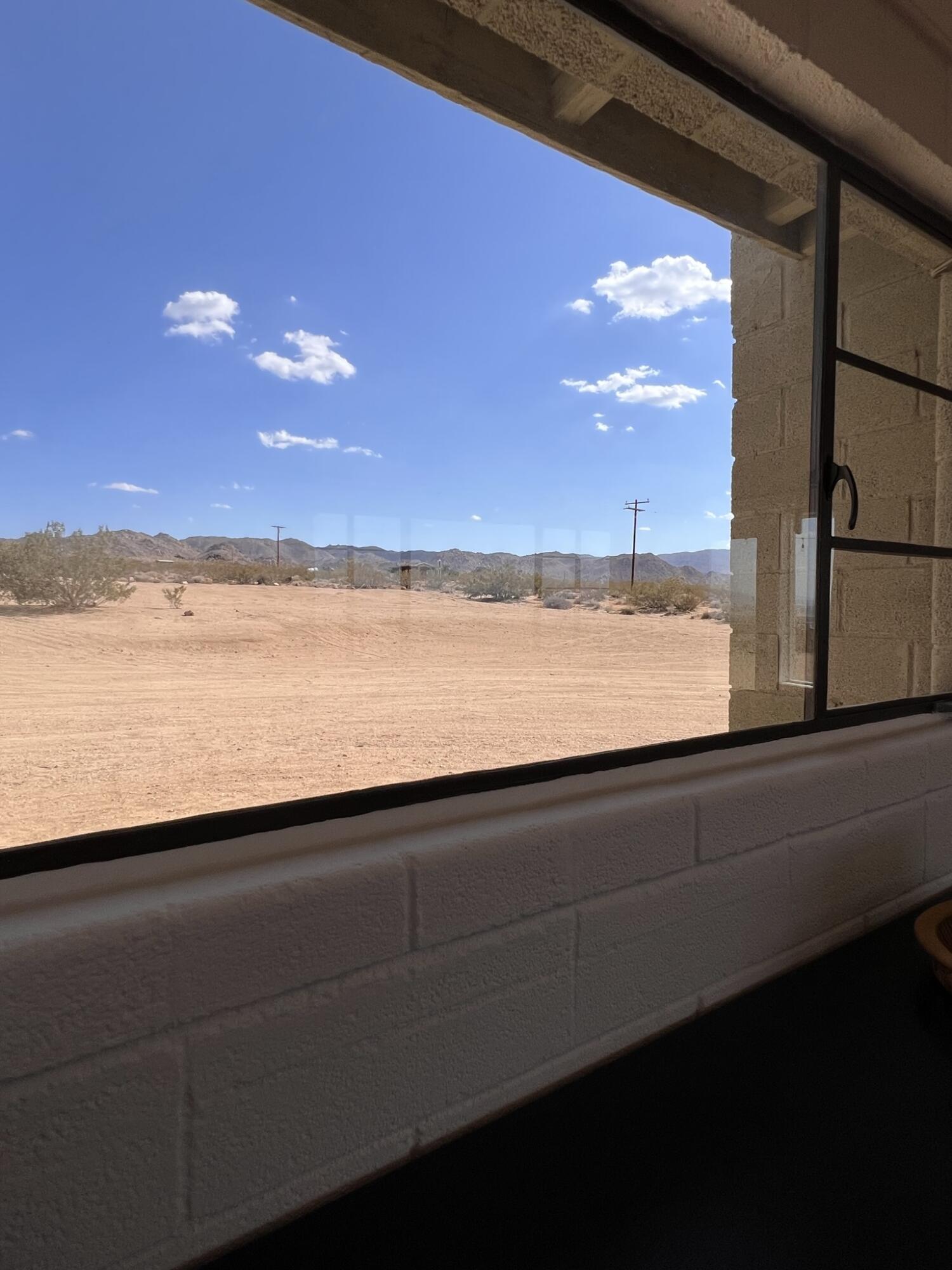 52079 Ocotillo Road Johnson Valley, CA 92285 - Photo 22 of 51 a view of an ocean from a balcony