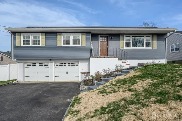 $589,000 | 359 Evergreen Drive, Brick, NJ 08723