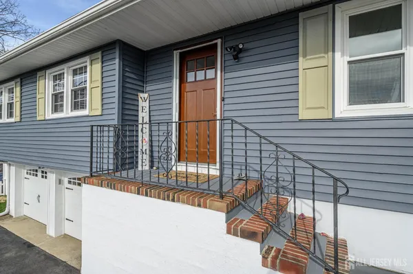 $589,000 | 359 Evergreen Drive, Brick, NJ 08723