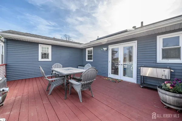 $589,000 | 359 Evergreen Drive, Brick, NJ 08723