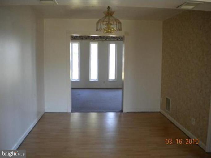 7739 Fairgreen Road Dundalk, MD 21222 - Photo 2 of 11 Dining Room