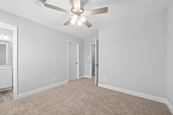 $1,295 | 827 Professional Park Drive, Unit H, Clarksville, TN 37040