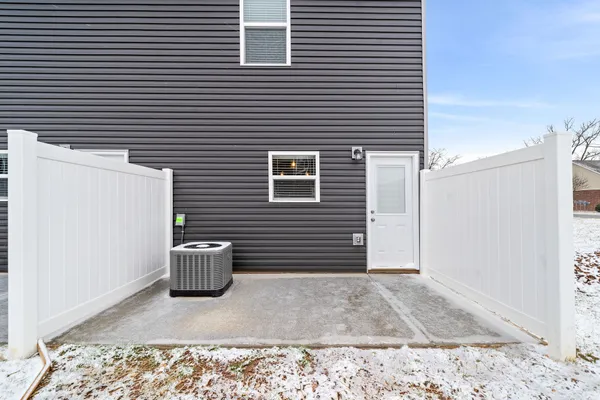 $1,295 | 827 Professional Park Drive, Unit H, Clarksville, TN 37040