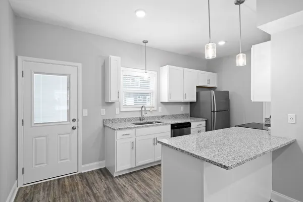 $1,295 | 827 Professional Park Drive, Unit H, Clarksville, TN 37040