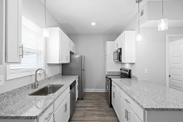 $1,295 | 827 Professional Park Drive, Unit H, Clarksville, TN 37040