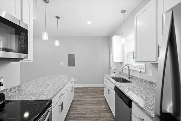 $1,295 | 827 Professional Park Drive, Unit H, Clarksville, TN 37040