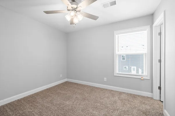 $1,295 | 827 Professional Park Drive, Unit H, Clarksville, TN 37040