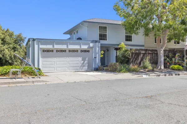 $699,000 | 997 Parkside Drive, El Sobrante, CA 94803