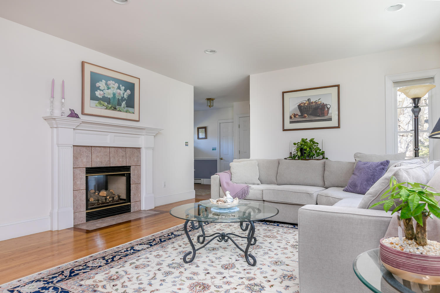 14 Channel View Road Cape Elizabeth, ME 04107 - Photo 15 of 46 Family Room