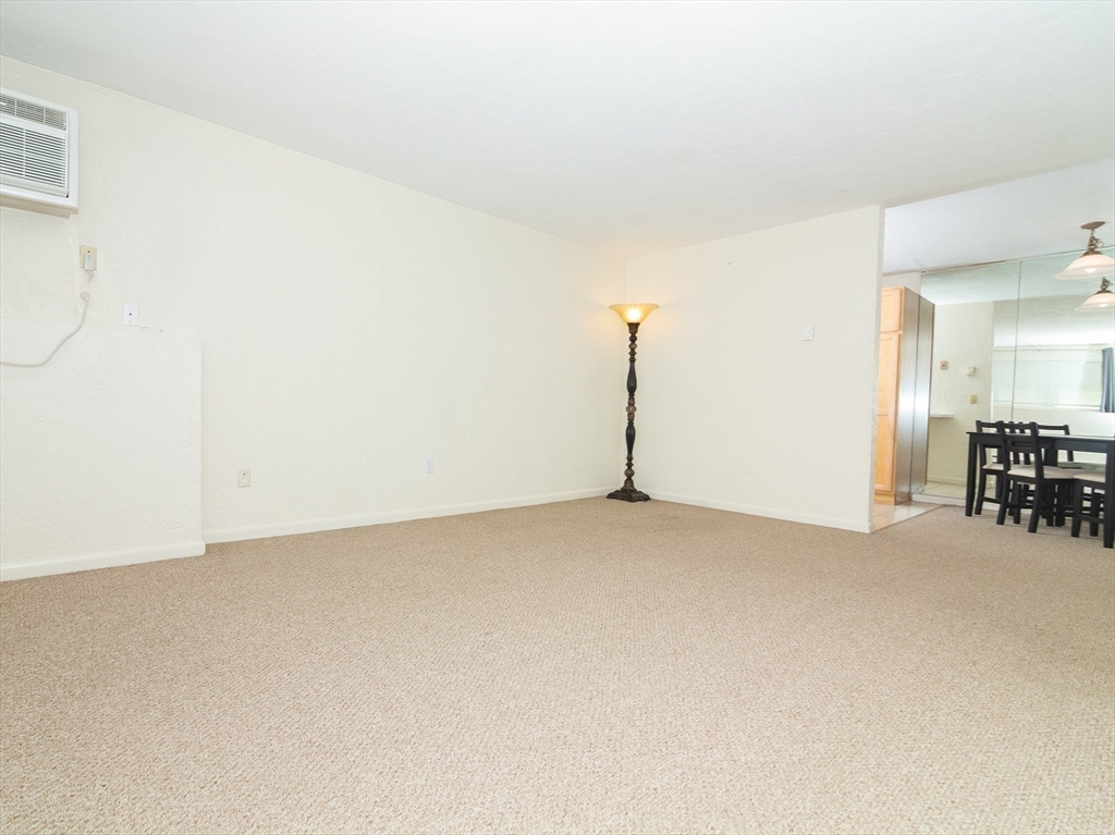 188 Swanson Road, Unit 325 Boxborough, MA 01719 - Photo 7 of 41 Gallery Image 7