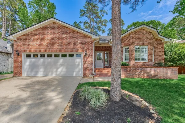 $415,000 | 3322 Torrey Pines Drive, Montgomery, TX 77356