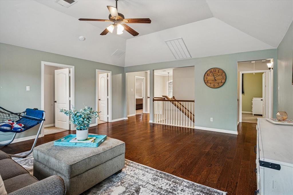 7509 Cedar Elm Drive Irving, TX 75063 - Photo 21 of 40 a living room with furniture and a large window
