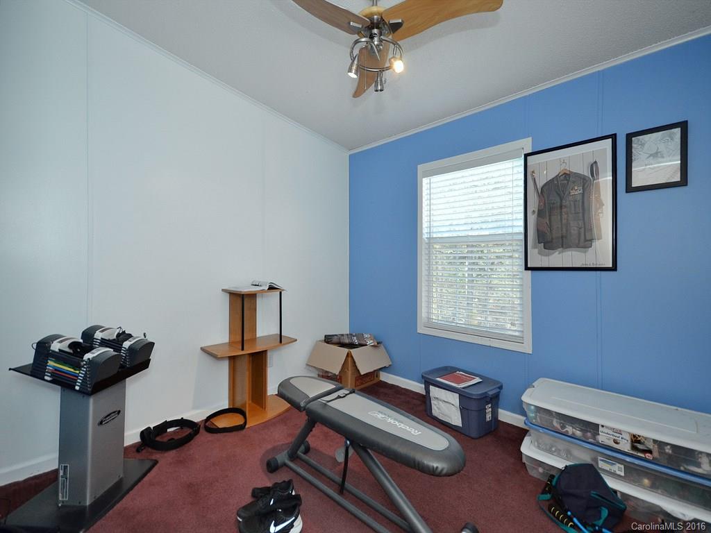 77 Mt Airy Road Marshall, NC 28753 - Photo 7 of 17 Gallery Image 7