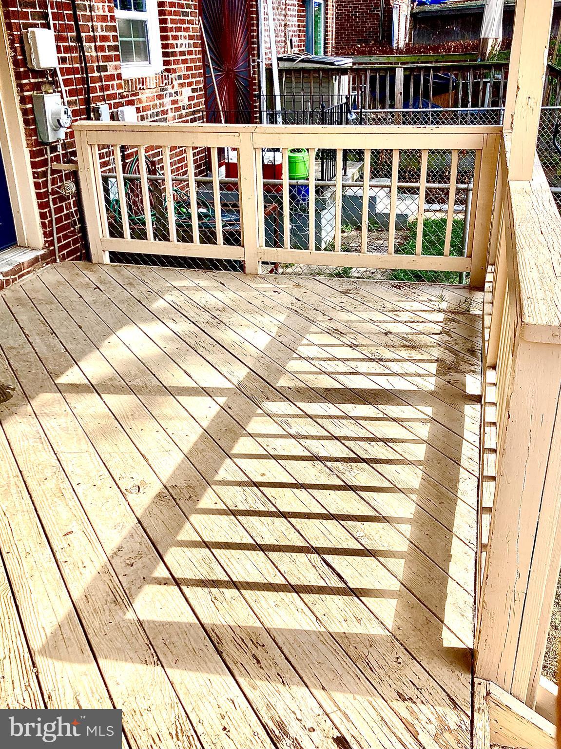 247 West Meadow Road Baltimore, MD 21225 - Photo 17 of 28 Deck