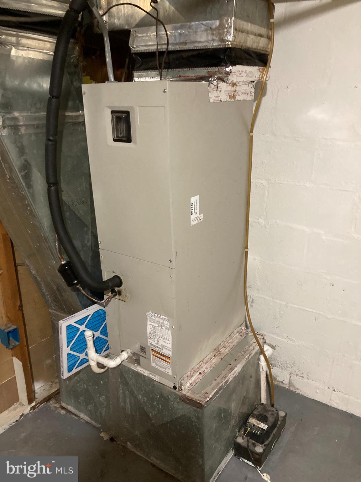 247 West Meadow Road Baltimore, MD 21225 - Photo 24 of 28 Newer Heat Pump