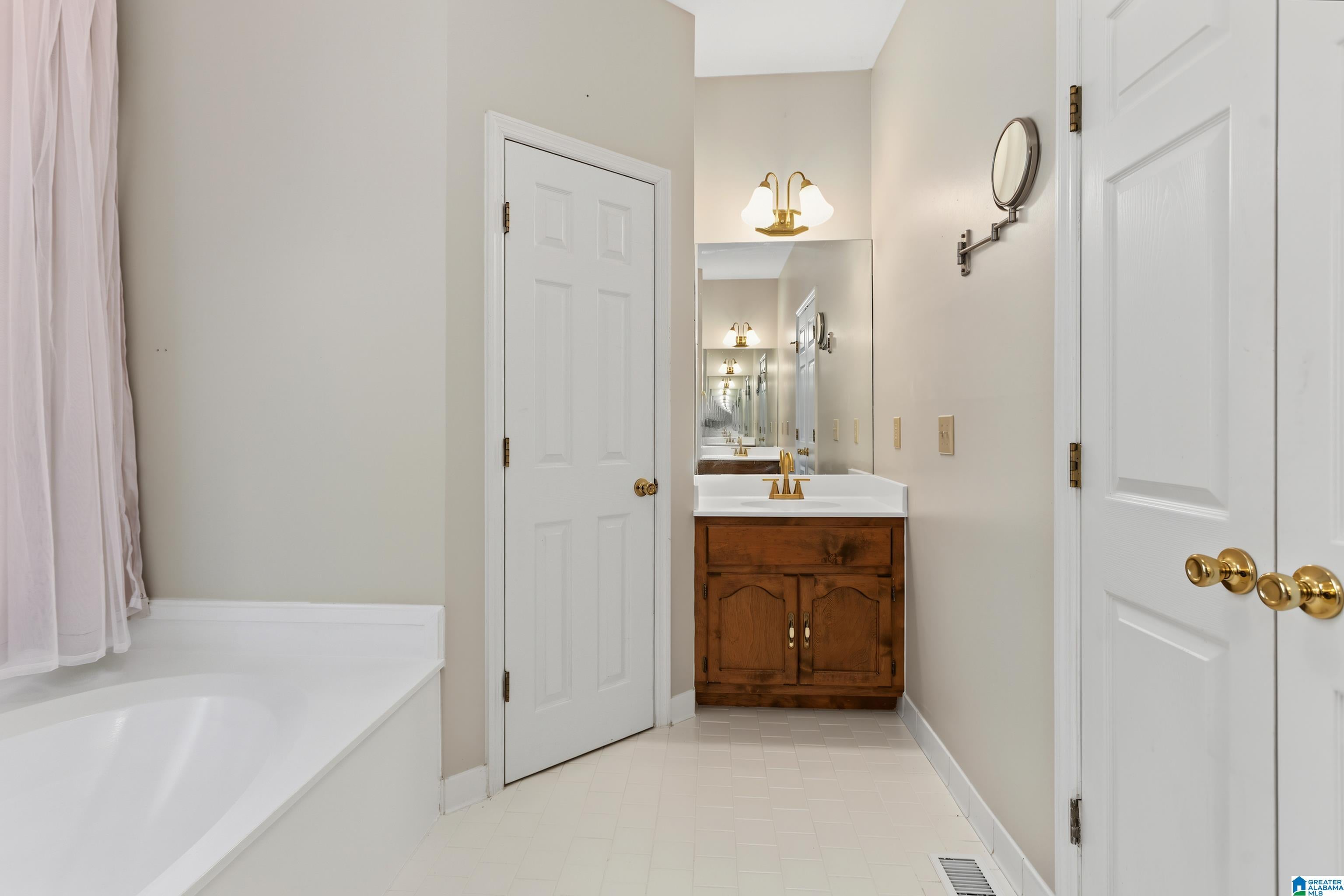 205 Chestnut Circle Alabaster, AL 35007 - Photo 25 of 50 Gallery Image 25