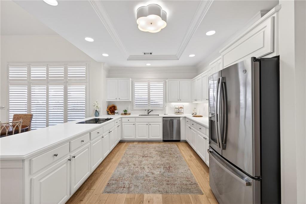 9180 Etching Overlook Duluth, GA 30097 - Photo 13 of 51