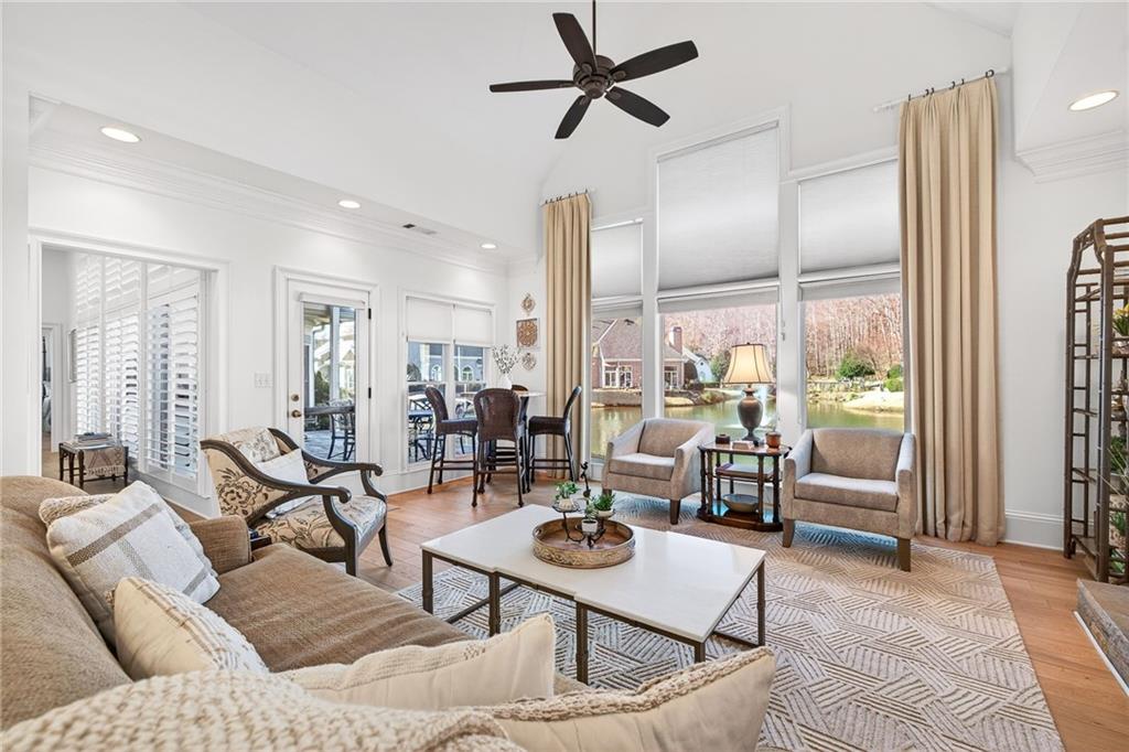 9180 Etching Overlook Duluth, GA 30097 - Photo 18 of 51