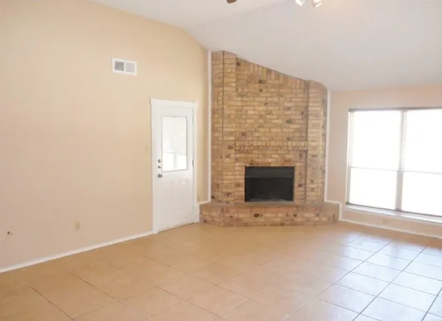 $1,850 | 10116 Bugle Drive, Fort Worth, TX 76108