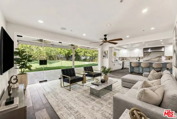 $2,495,000 | 6221 Penfield Avenue, Woodland Hills, CA 91367