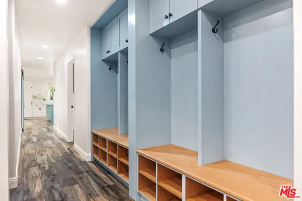 a view of an empty walk in closet