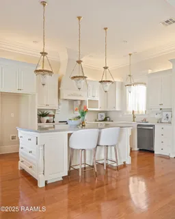 $565,000 | 126 Enchanted Oak Boulevard, Lafayette, LA 70508