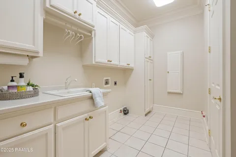 $565,000 | 126 Enchanted Oak Boulevard, Lafayette, LA 70508