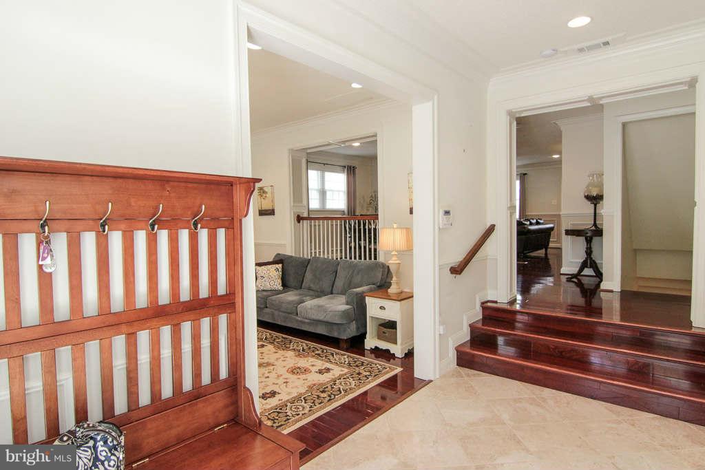 5820 Craig Street Springfield, VA 22150 - Photo 16 of 30 Interior (General)