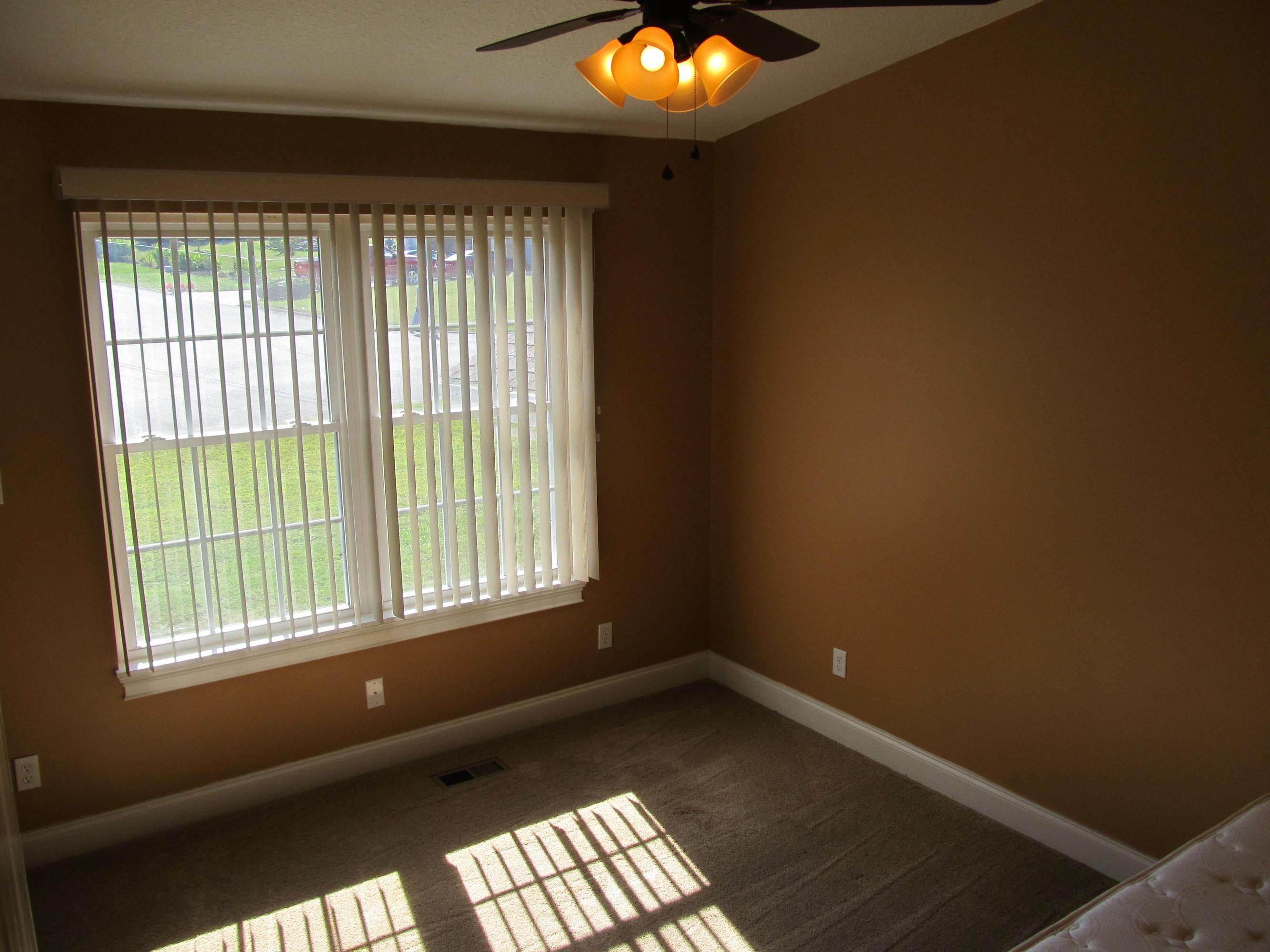 7792 Cranley Road, Unit 7 Powell, TN 37849 - Photo 13 of 26 Bedroom 3