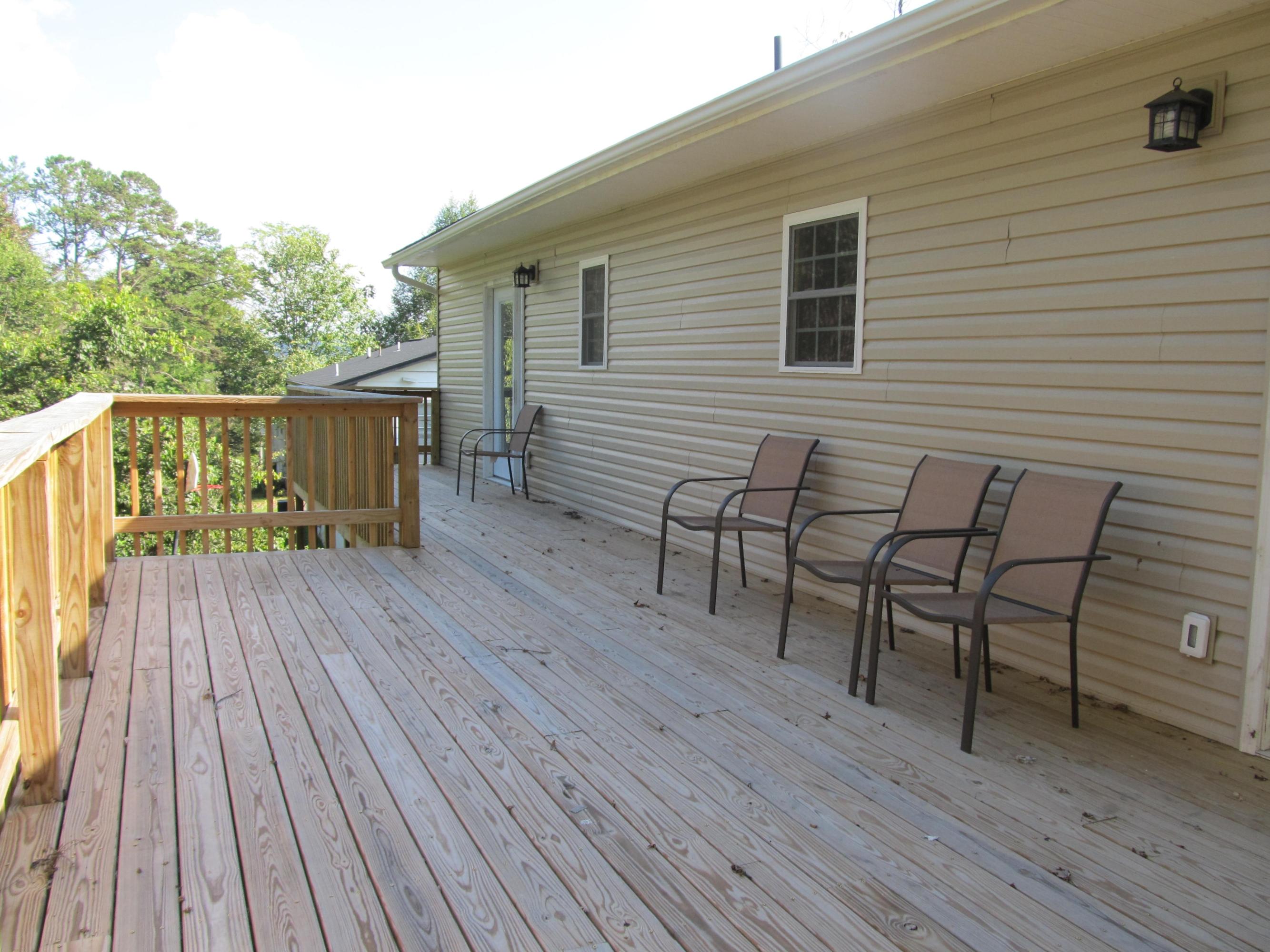 7792 Cranley Road, Unit 7 Powell, TN 37849 - Photo 25 of 26 Deck