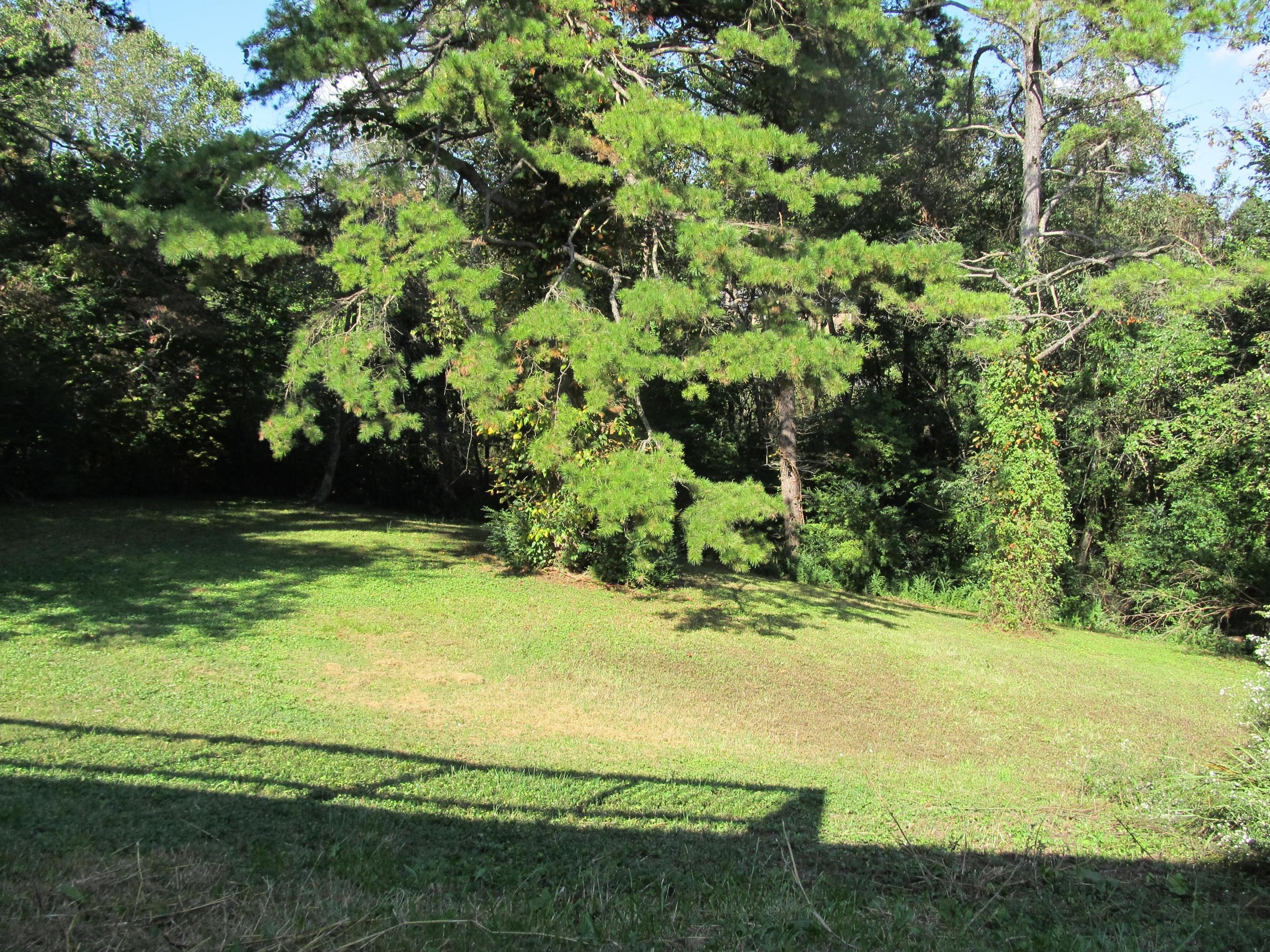 7792 Cranley Road, Unit 7 Powell, TN 37849 - Photo 26 of 26 Backyard