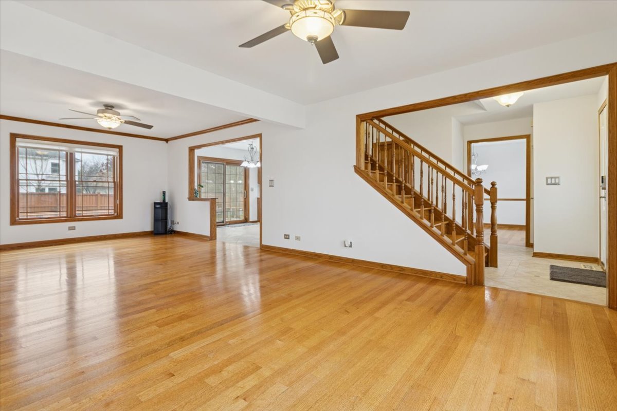 818 Wescott Road Bolingbrook, IL 60440 - Photo 6 of 33 a view of an entryway with wooden floor
