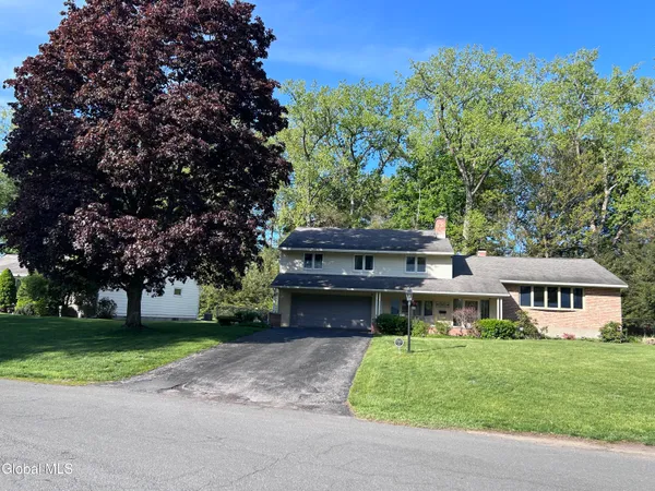 $464,900 | 2321 Central Parkway, Schenectady, NY 12309