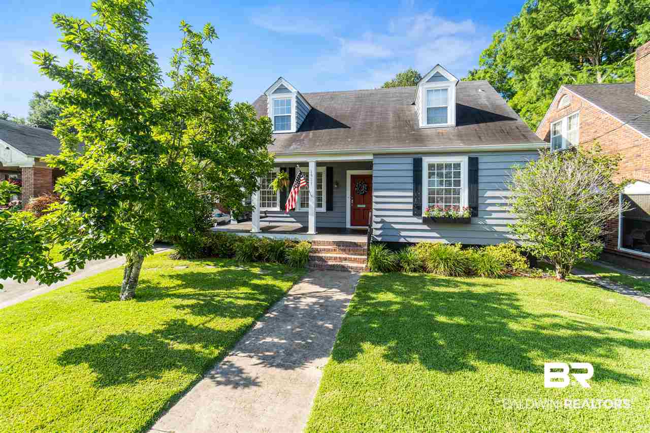 1911 Clearmont Street Mobile, AL 36606 - Photo 3 of 28