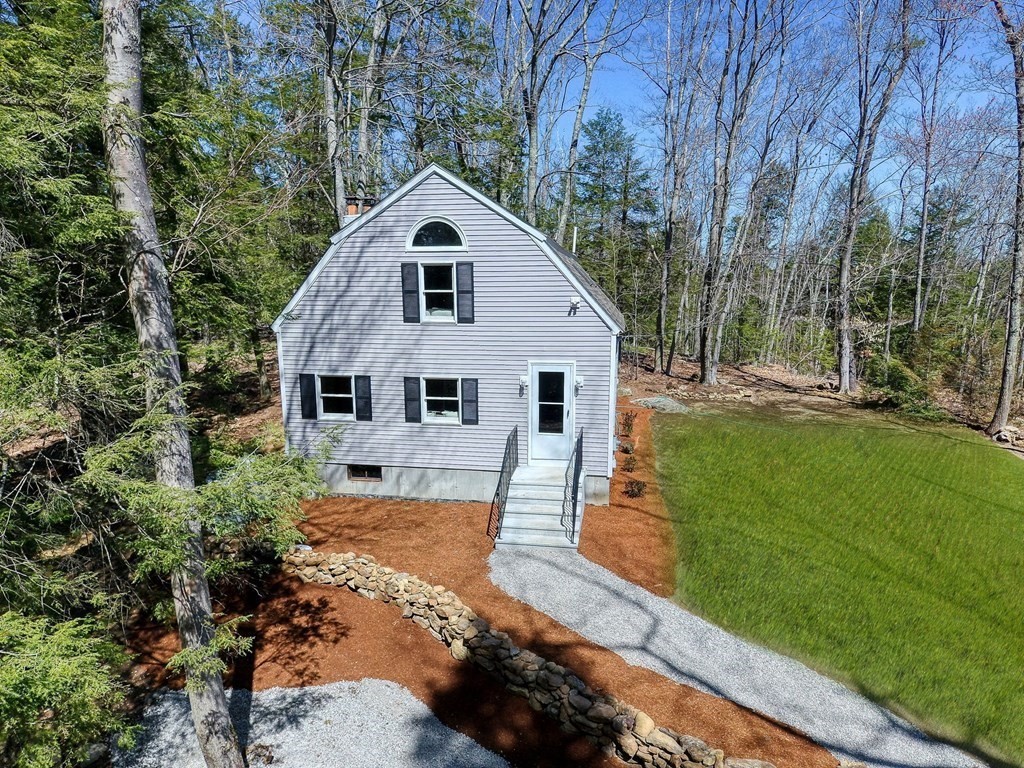 102 New Templeton Road Hubbardston, MA 01452 - Photo 1 of 36 Gallery Image 1