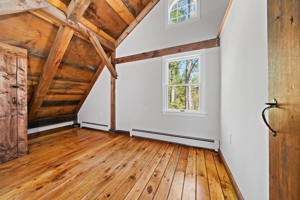 102 New Templeton Road Hubbardston, MA 01452 - Photo 19 of 36 Gallery Image 19