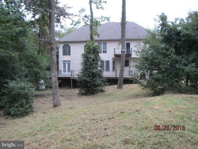 7913 Riverside Drive Pasadena, MD 21122 - Photo 2 of 11 Exterior (Rear)