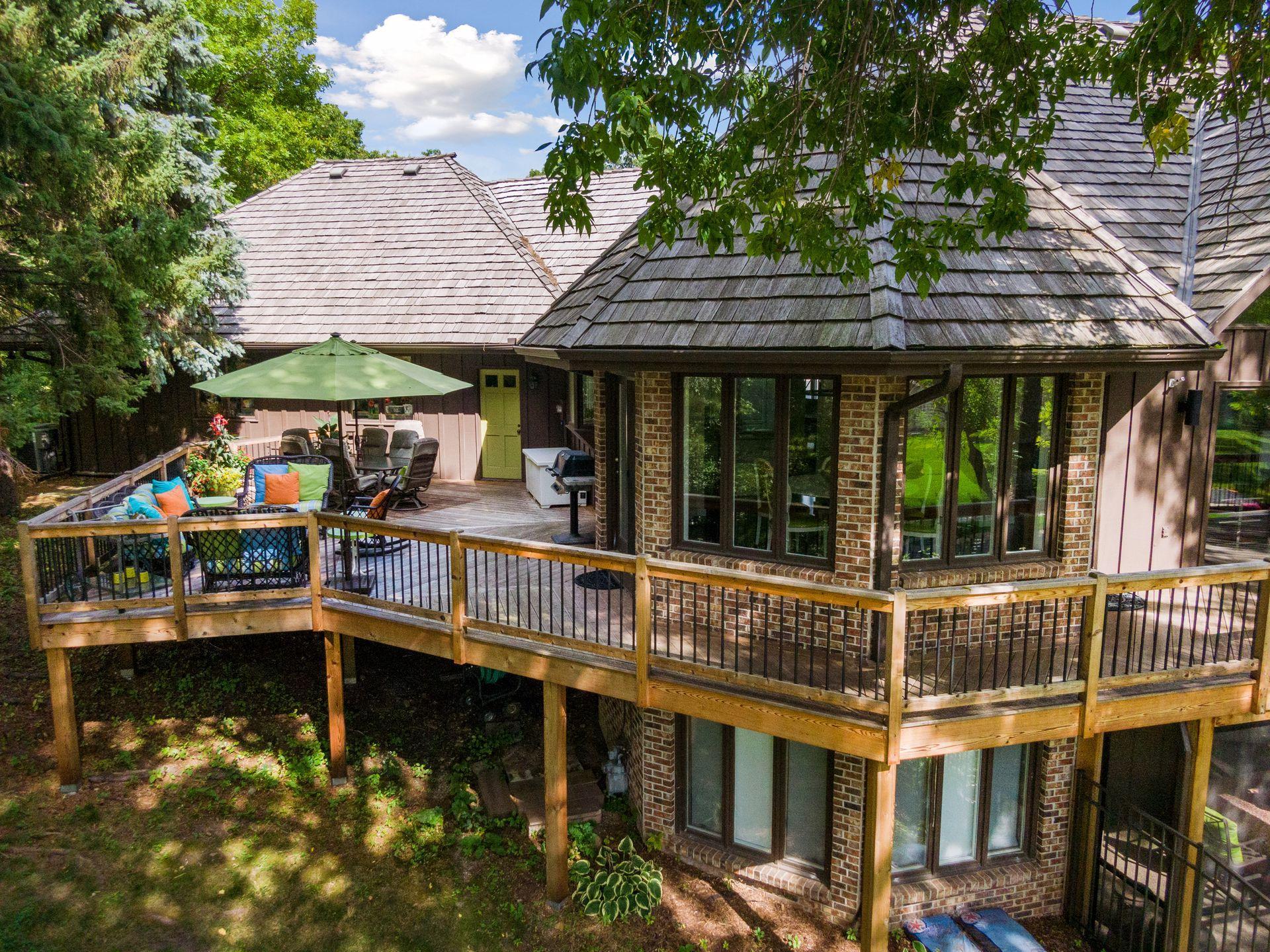 13176 Cardinal Creek Road Eden Prairie, MN 55346 - Photo 3 of 35 Gallery Image 3