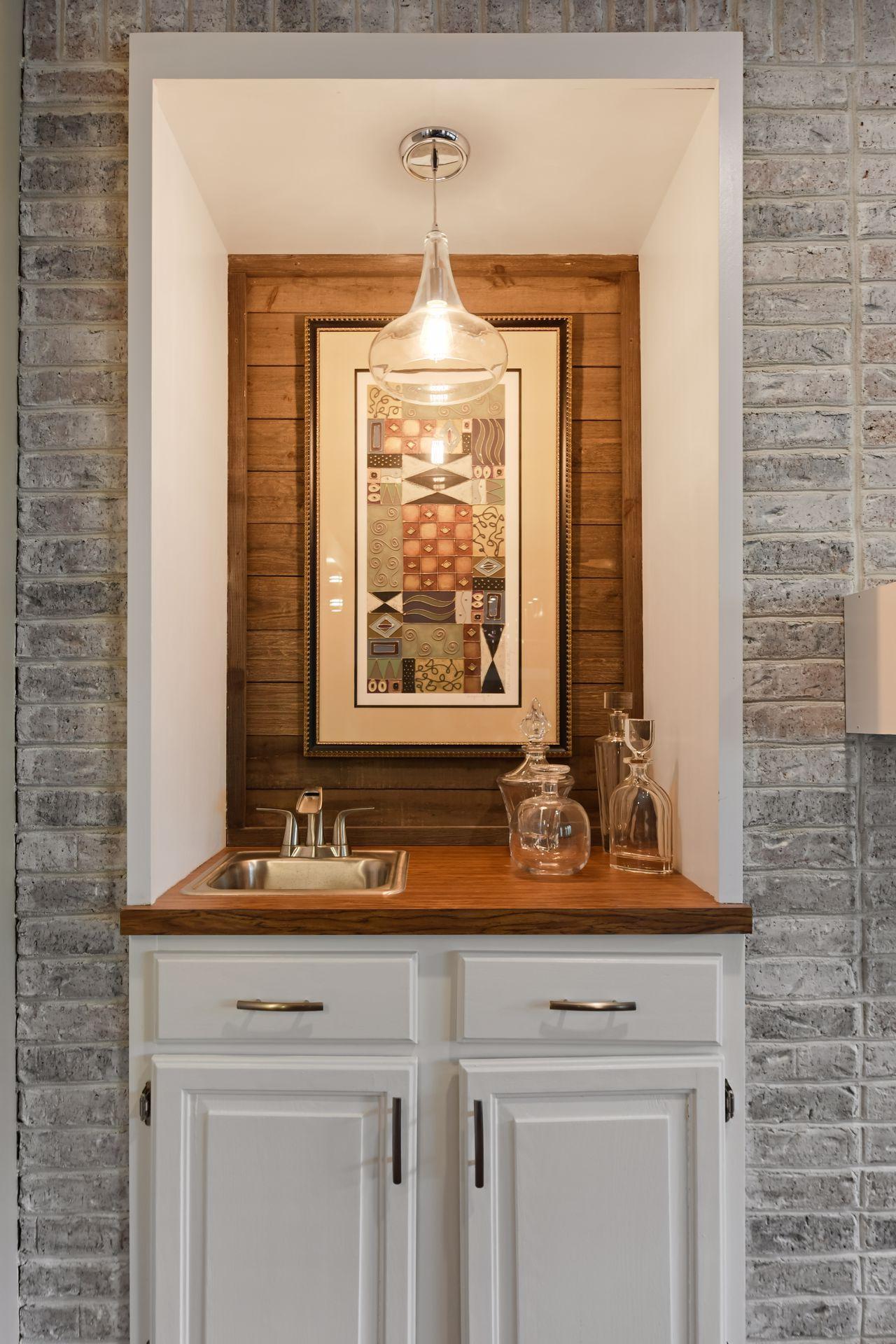 13176 Cardinal Creek Road Eden Prairie, MN 55346 - Photo 26 of 35 Gallery Image 26
