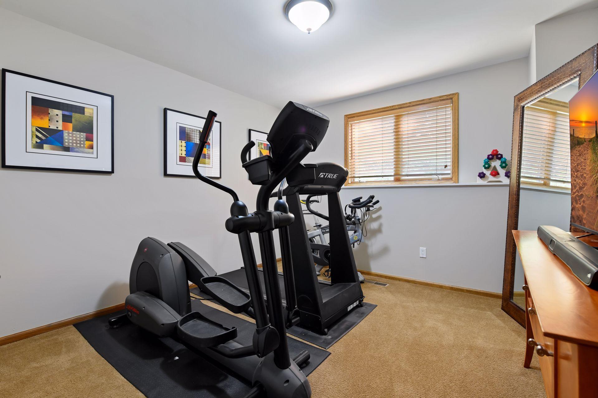 13176 Cardinal Creek Road Eden Prairie, MN 55346 - Photo 28 of 35 Gallery Image 28