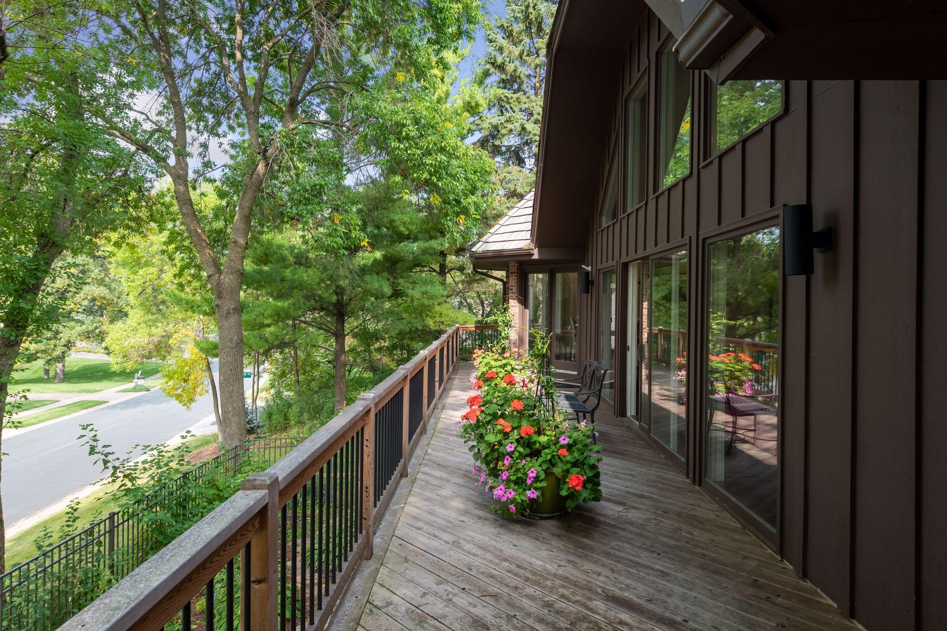 13176 Cardinal Creek Road Eden Prairie, MN 55346 - Photo 33 of 35 Gallery Image 33