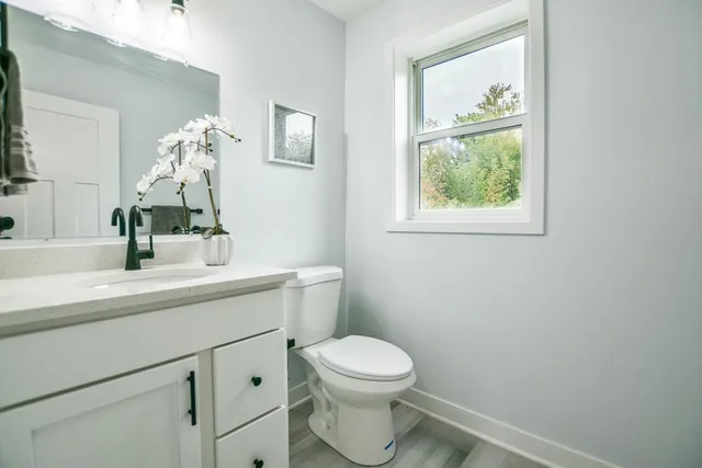 $269,000 | 2604 Golden Valley Road, Minneapolis, MN 55411