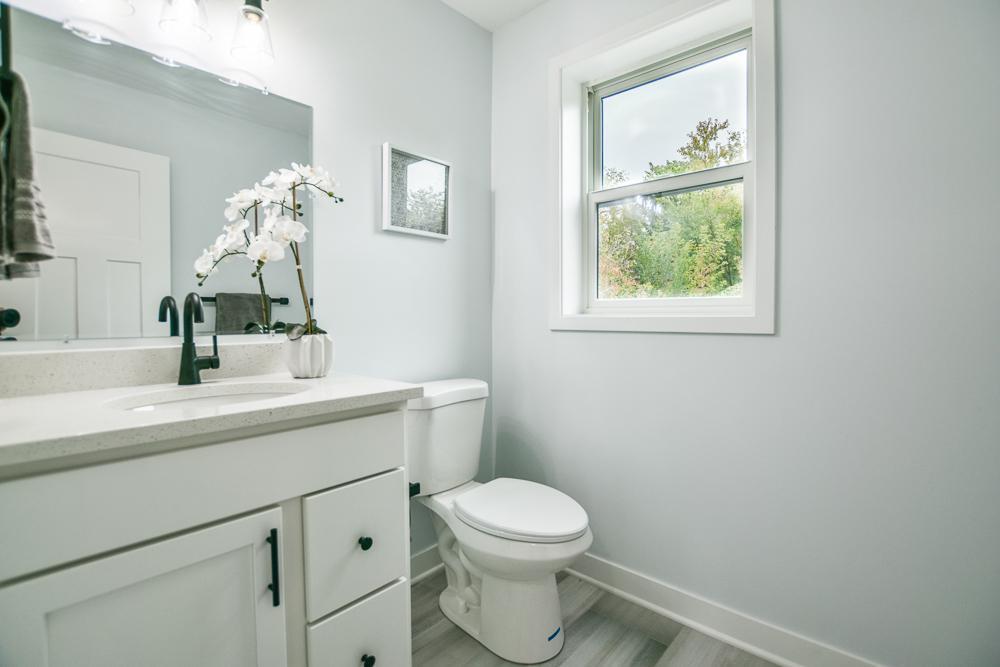 2604 Golden Valley Road Minneapolis, MN 55411 - Photo 13 of 33