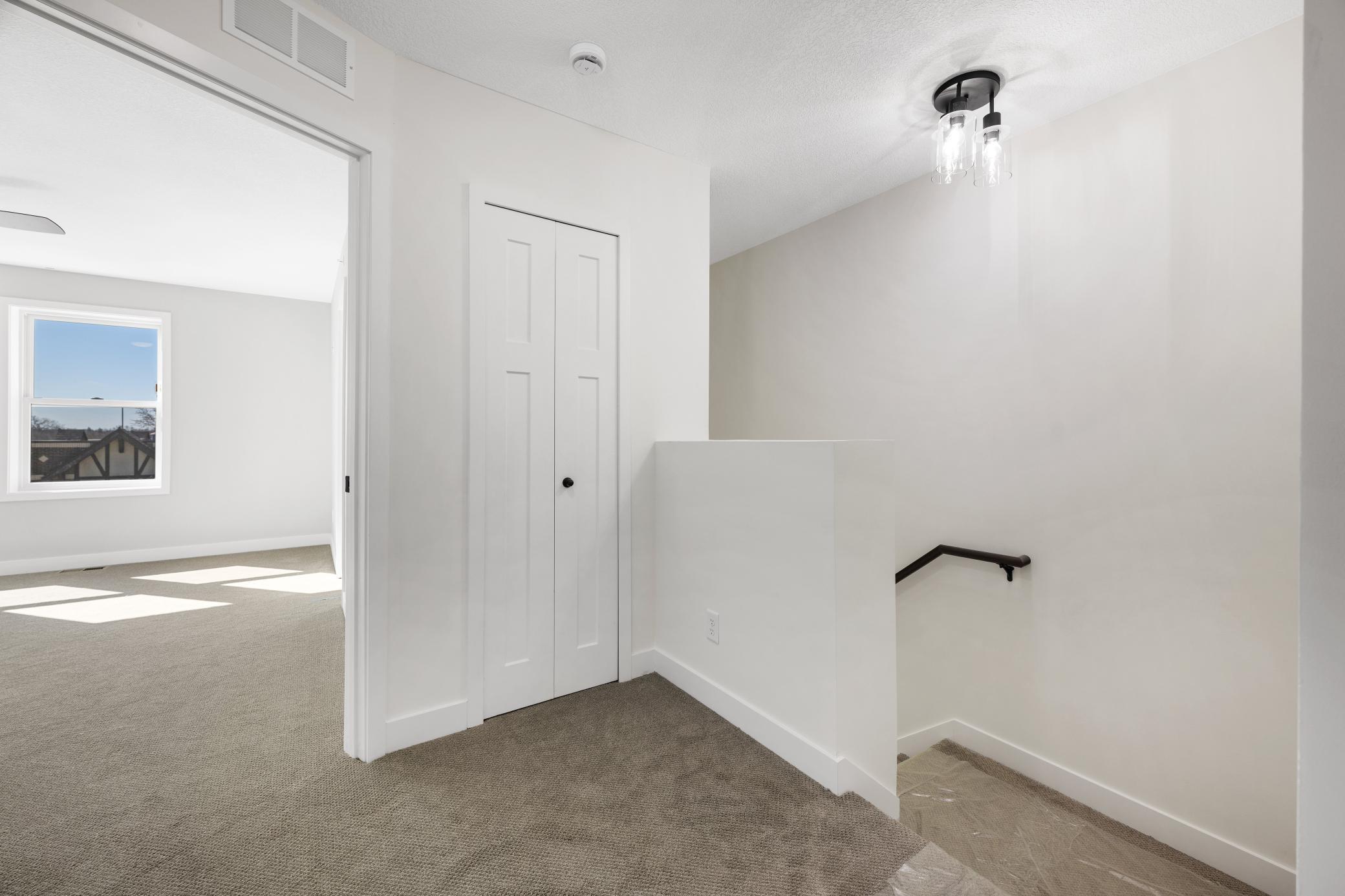 2604 Golden Valley Road Minneapolis, MN 55411 - Photo 15 of 33