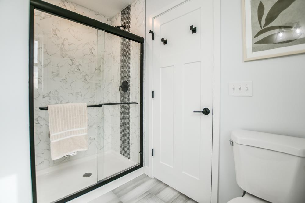 2604 Golden Valley Road Minneapolis, MN 55411 - Photo 20 of 33