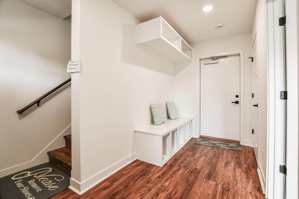 2604 Golden Valley Road Minneapolis, MN 55411 - Photo 25 of 33