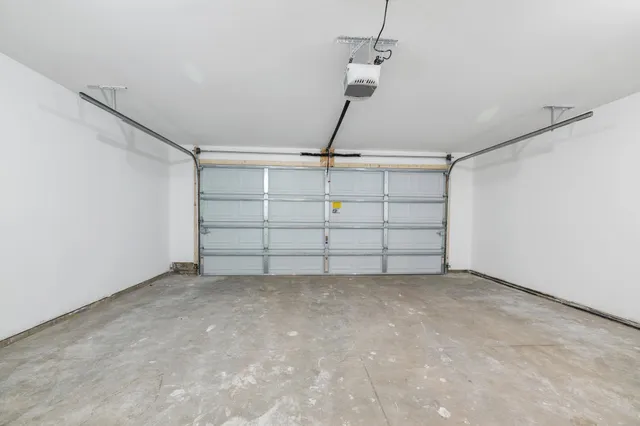 $269,000 | 2604 Golden Valley Road, Minneapolis, MN 55411