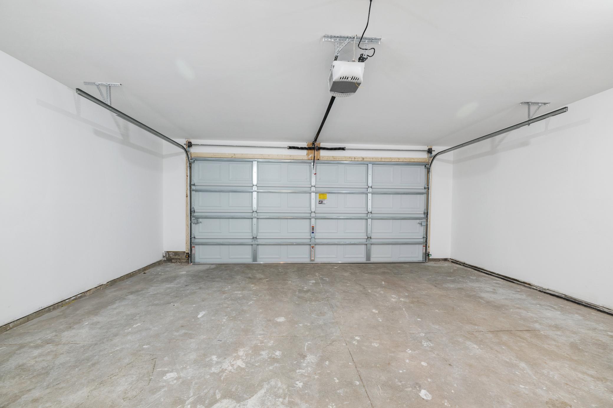 2604 Golden Valley Road Minneapolis, MN 55411 - Photo 28 of 33