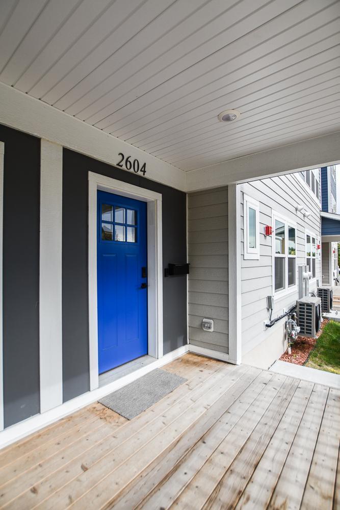 2604 Golden Valley Road Minneapolis, MN 55411 - Photo 30 of 33