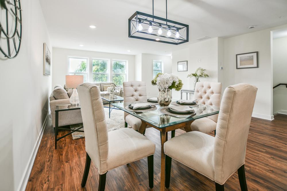 2604 Golden Valley Road Minneapolis, MN 55411 - Photo 7 of 33